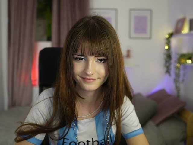 EllaYoung