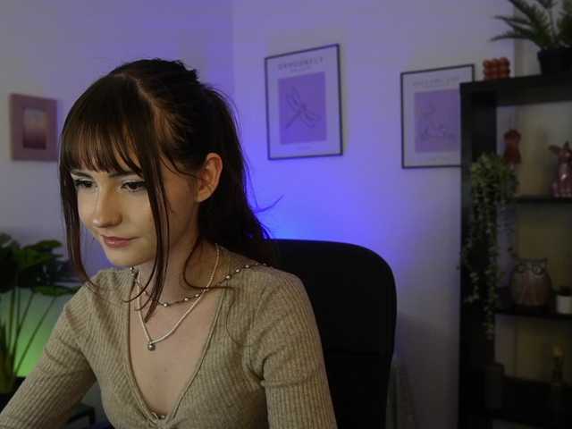 EllaYoung