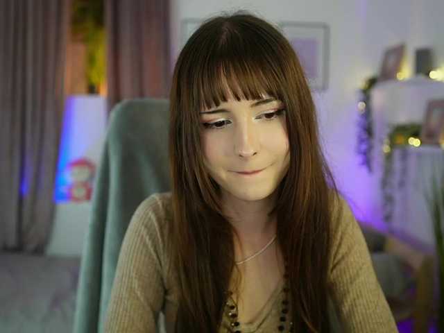 EllaYoung