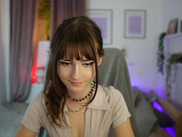 EllaYoung