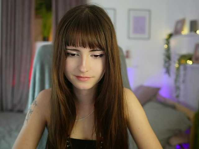 EllaYoung