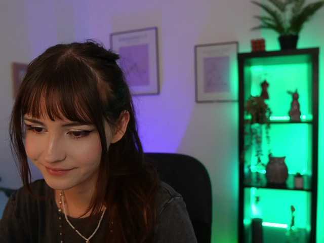 EllaYoung