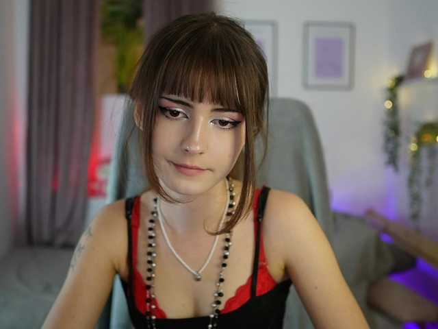 EllaYoung