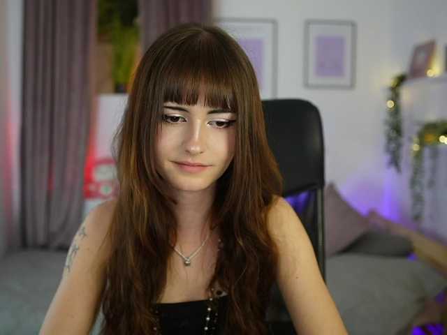 EllaYoung