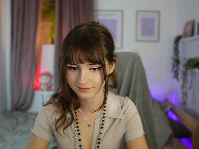 EllaYoung