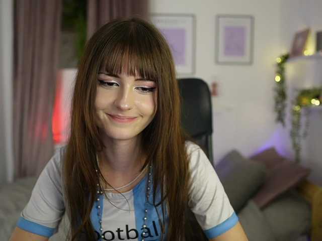 EllaYoung