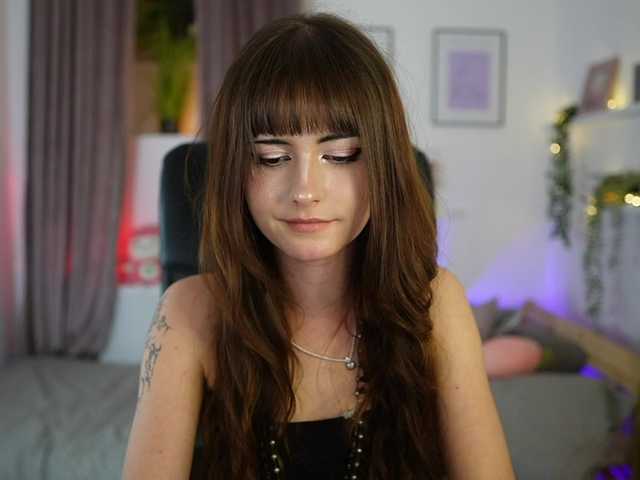 EllaYoung