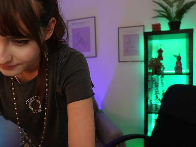 EllaYoung