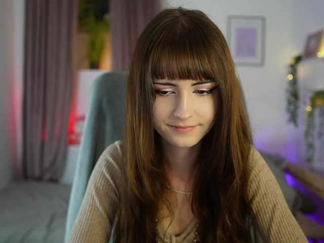 EllaYoung