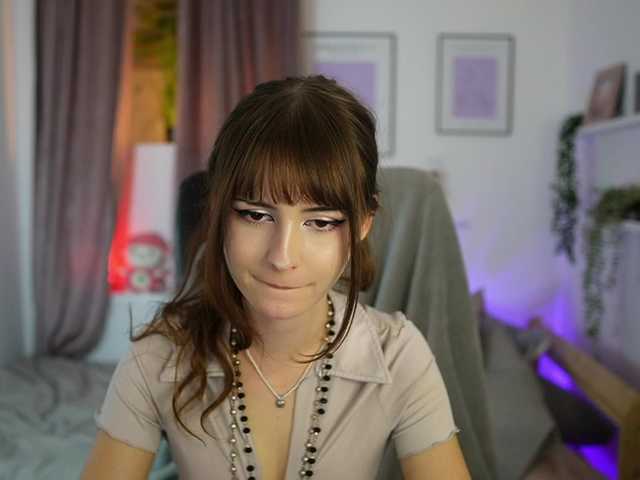 EllaYoung