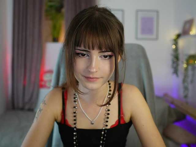 EllaYoung