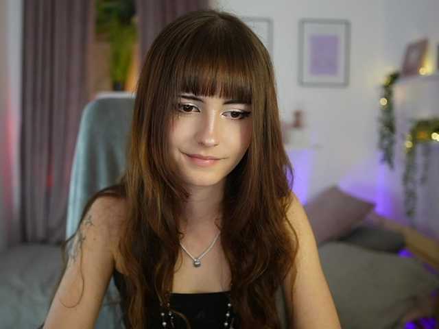 EllaYoung