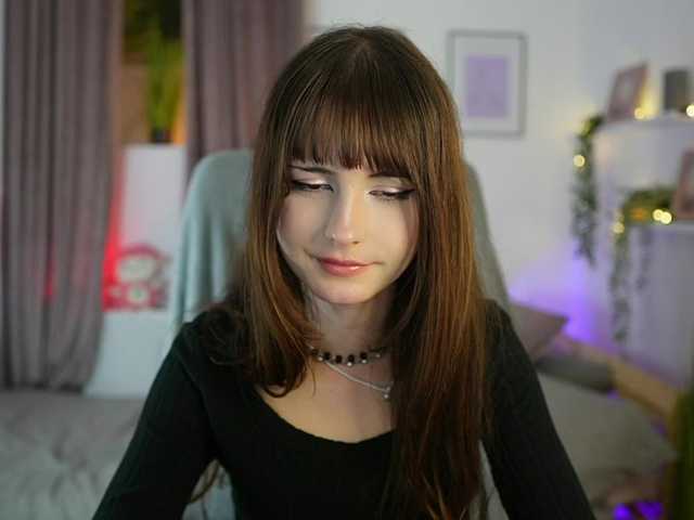 EllaYoung