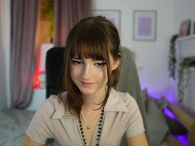 EllaYoung