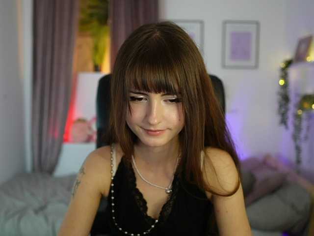 EllaYoung