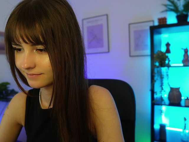 EllaYoung