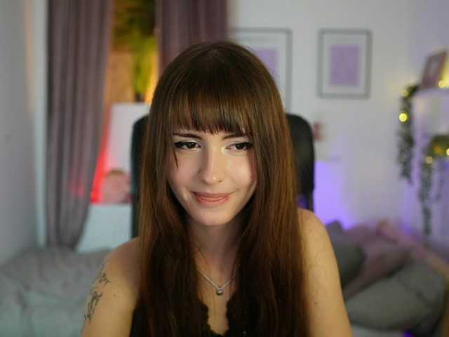 EllaYoung