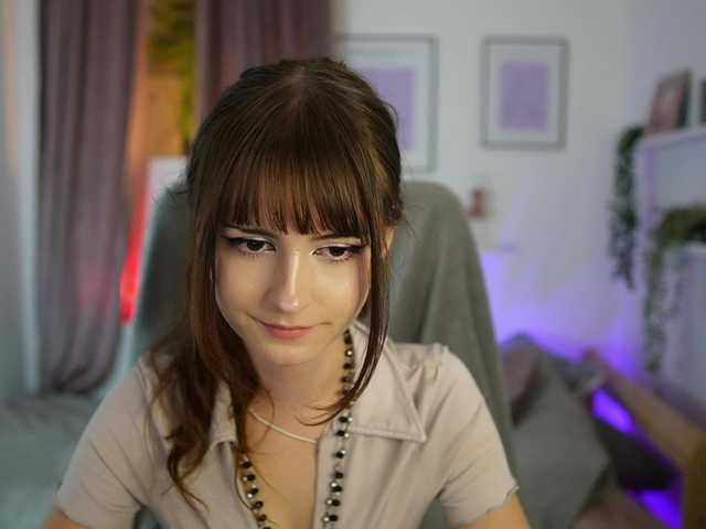 EllaYoung