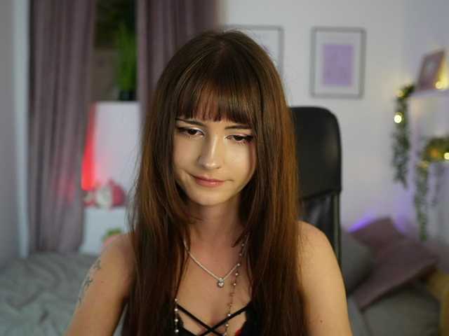 EllaYoung