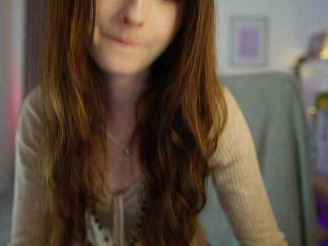 EllaYoung