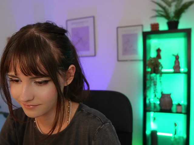 EllaYoung
