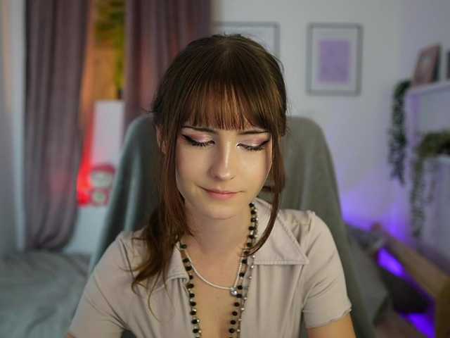 EllaYoung