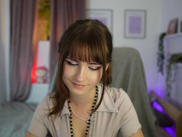 EllaYoung