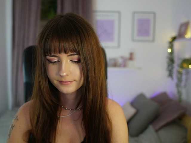 EllaYoung