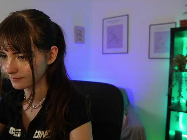 EllaYoung