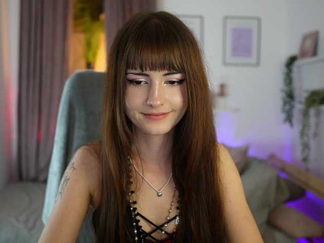EllaYoung