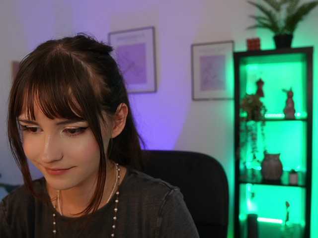 EllaYoung