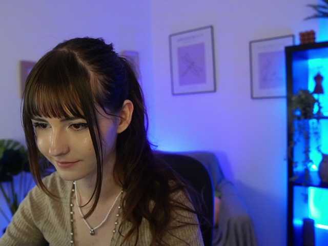 EllaYoung