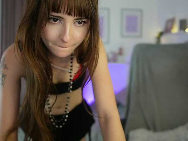 EllaYoung