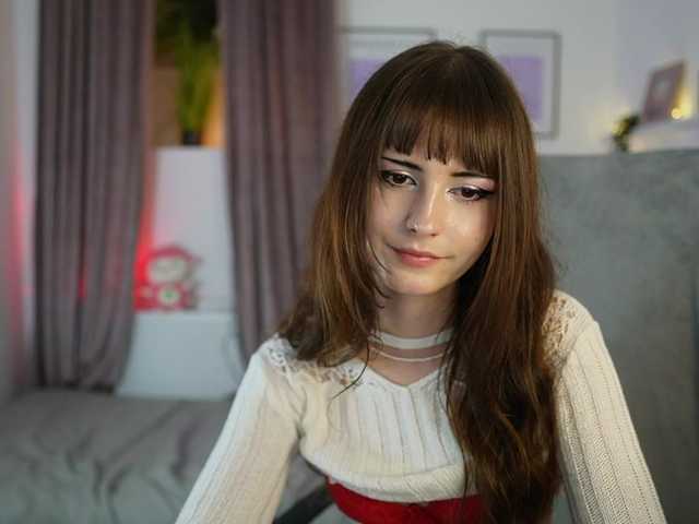 EllaYoung