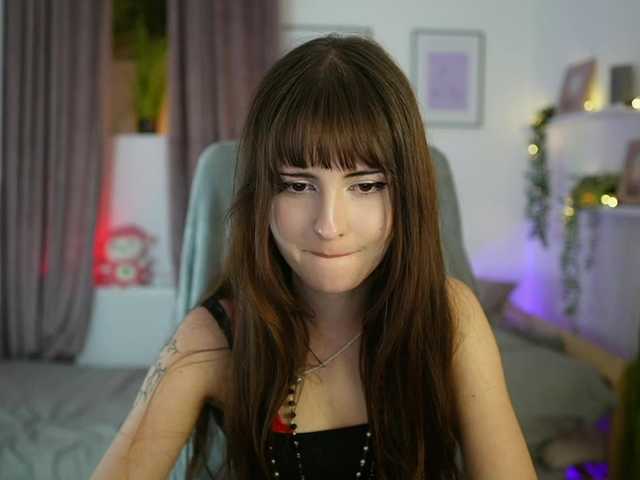 EllaYoung