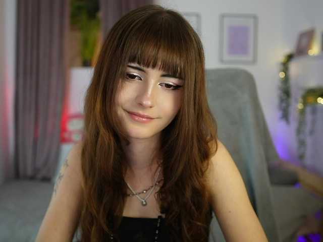 EllaYoung