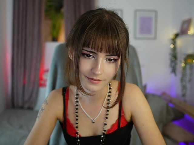 EllaYoung