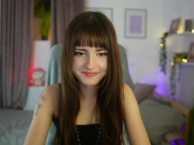 EllaYoung