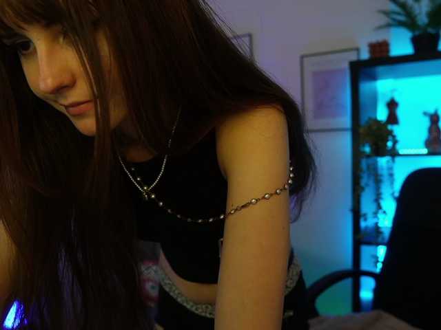 EllaYoung