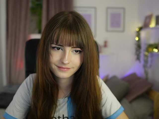EllaYoung