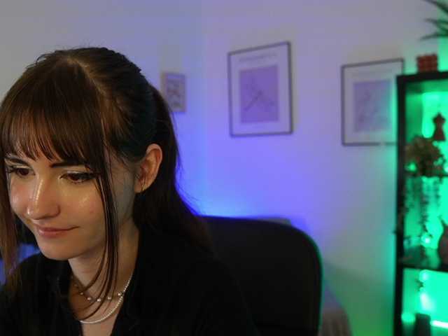 EllaYoung