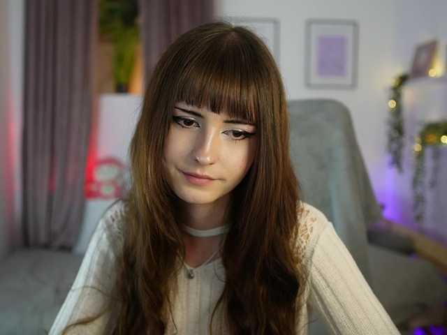 EllaYoung