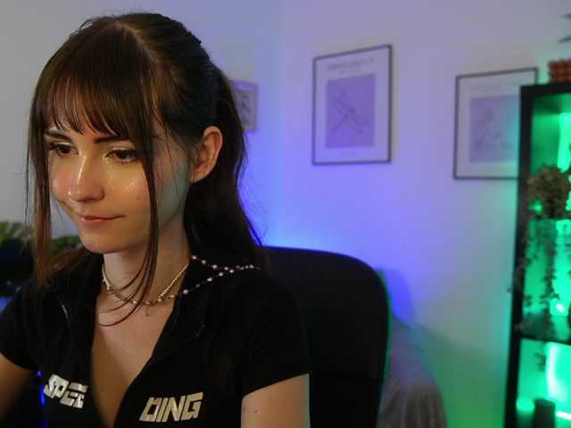 EllaYoung