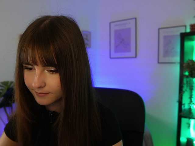 EllaYoung