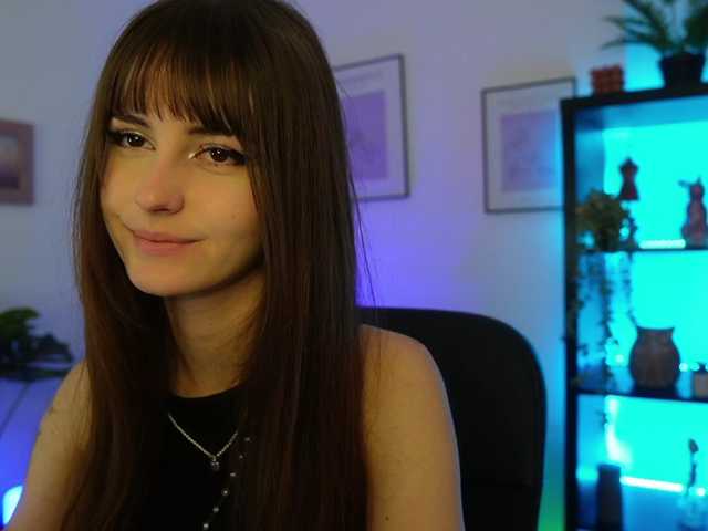 EllaYoung