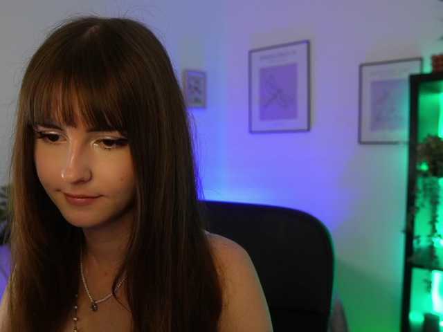 EllaYoung