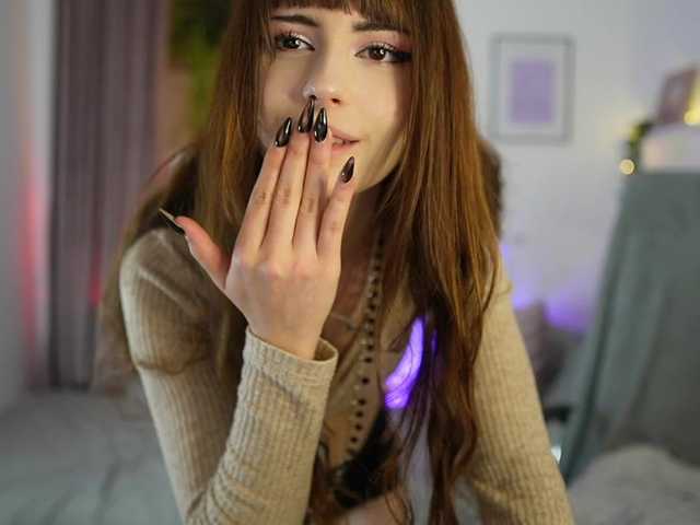 EllaYoung