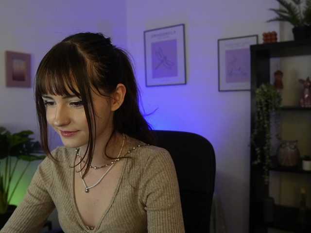 EllaYoung