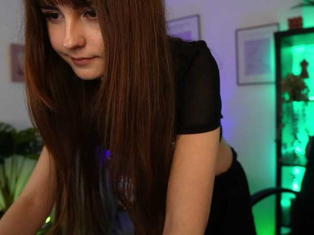 EllaYoung
