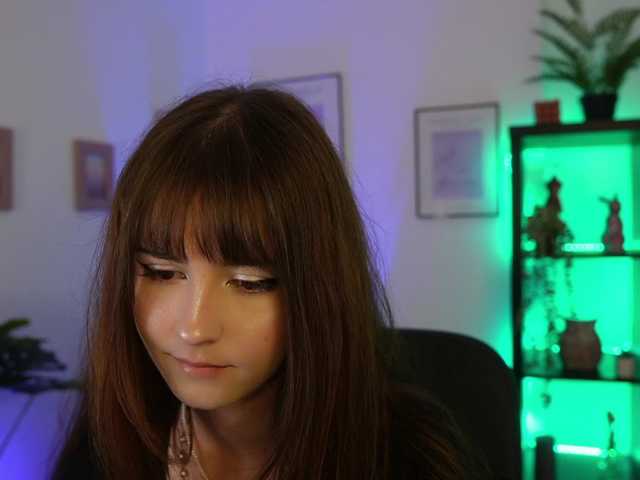 EllaYoung